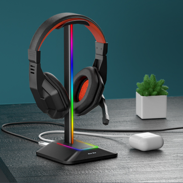LumenRig RGB Headset Stand — Dual USB Hub